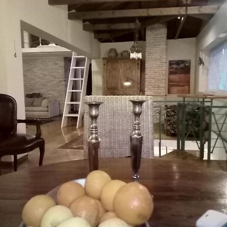 Central Townhouse With Garden Appartement Ioannina Buitenkant foto